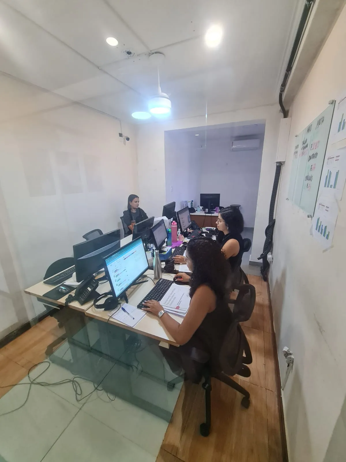 Equipe Nobre e Frazão Aposente em ambiente operacional