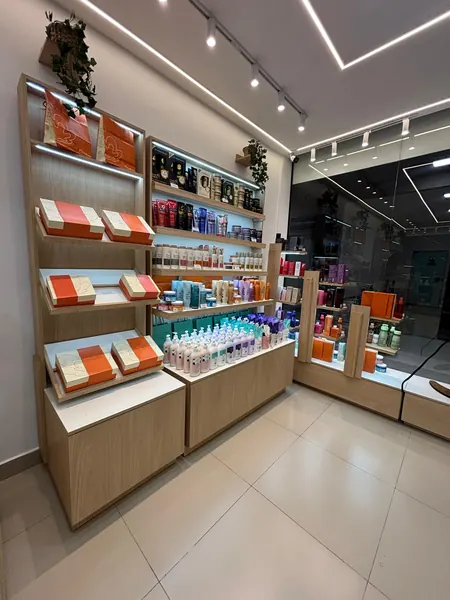 Vitrine de produtos de beleza